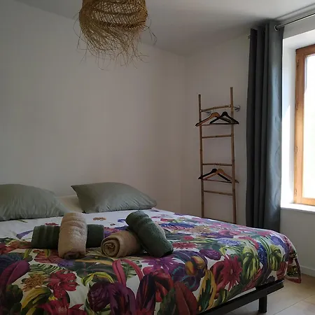 Maison De Lorraine Apartment